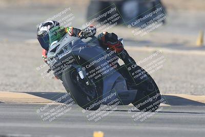 media/Sep-20-2025-Race Pace (Sat) [[d4e1b33f4d]]/Verified/Turn 2 (920am)/